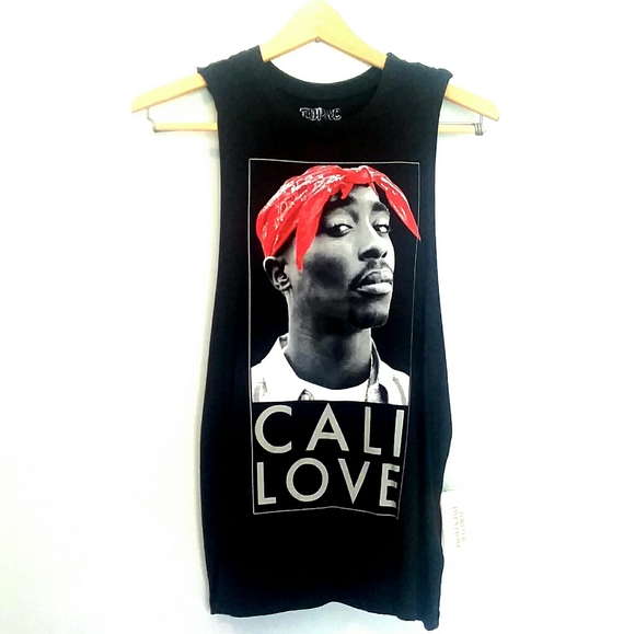 tupac tank top forever 21